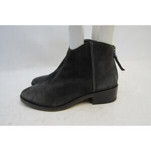 DV Dolce Vita Womens Size 6 M Black Suede Zip Ankle Fashion Boots Bootie